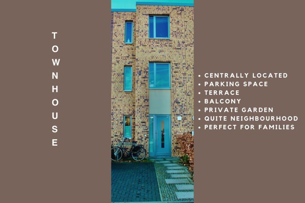 Vakantiehuis Townhouse With Garden, Terrace & Balcony *