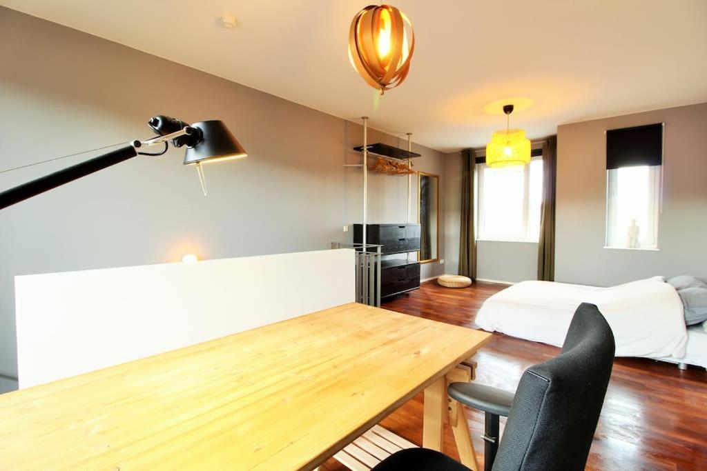 Townhouse With Garden, Terrace & Balcony Vakantiehuis Berlijn